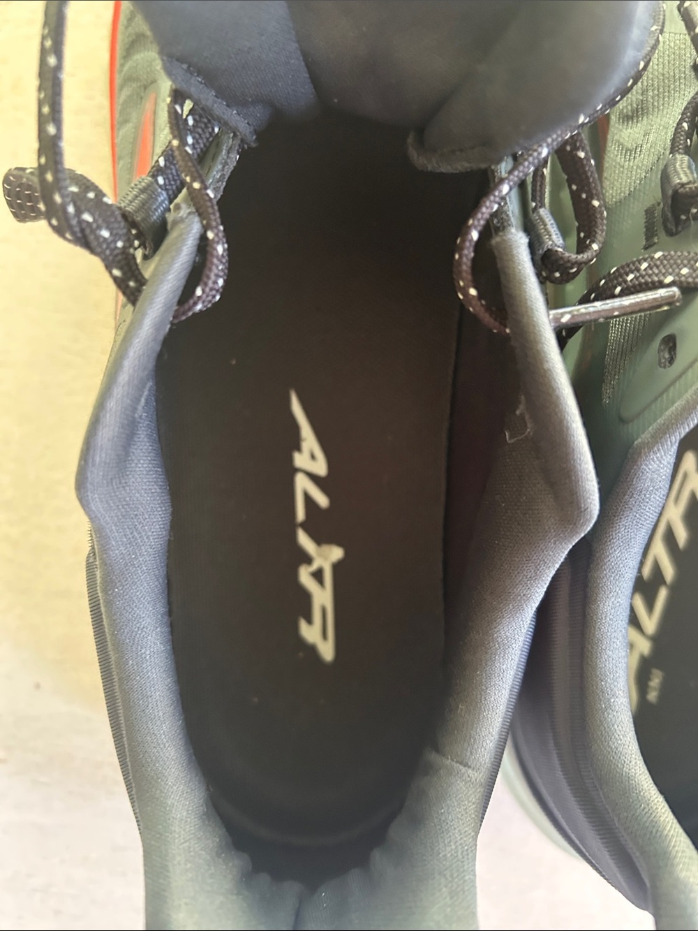 Altra Men's Torin 7, Gray Running Shoe, Size 9.5 - Picture 7 of 9